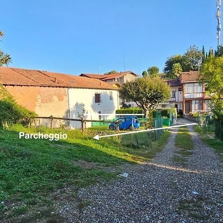 La Casetta Di Anna Laveno Exteriör bild